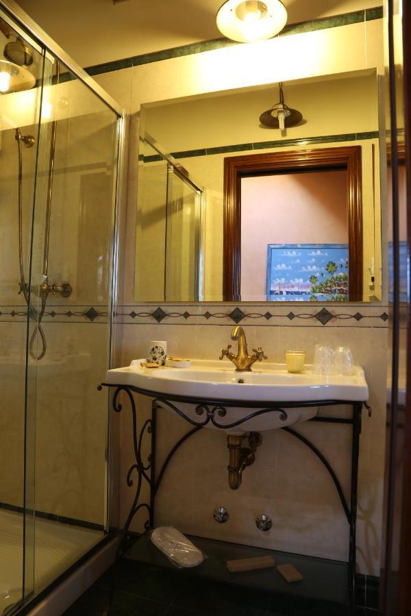 La Puraza Comfort Rooms Rimini Ngoại thất bức ảnh